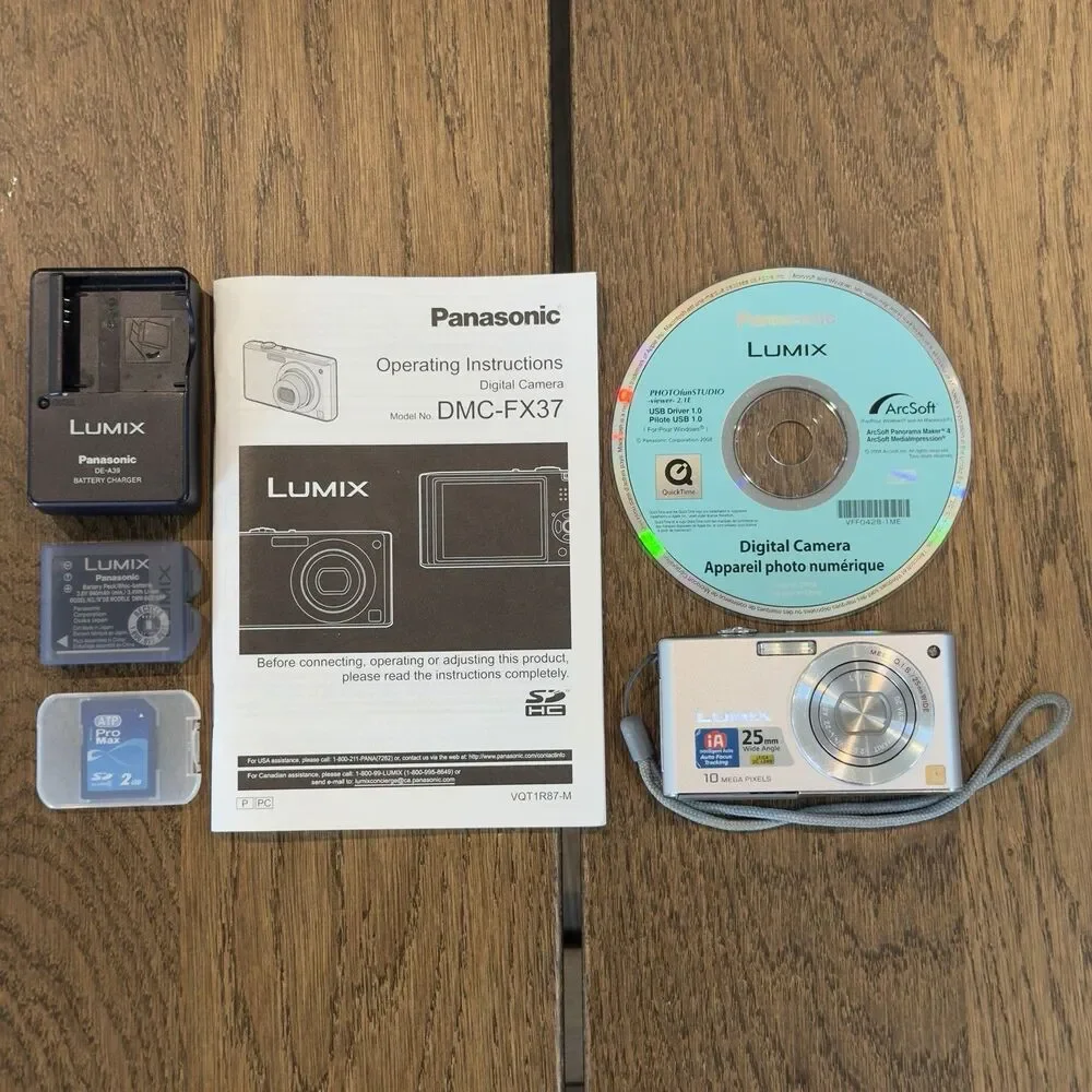Panasonic Lumix DMC FX37 Silver Camera Box Bundle Battery Charger SD card TESTED